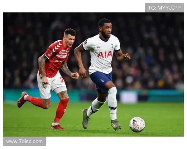 米特里策远射破门终结荒霉球